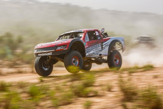2016-Baja-500-King-Shocks-PR-668x446